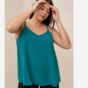 Torrid Women's Sophie Chiffon Double Layer Swing Cami (size 2/2X) Emerald Green